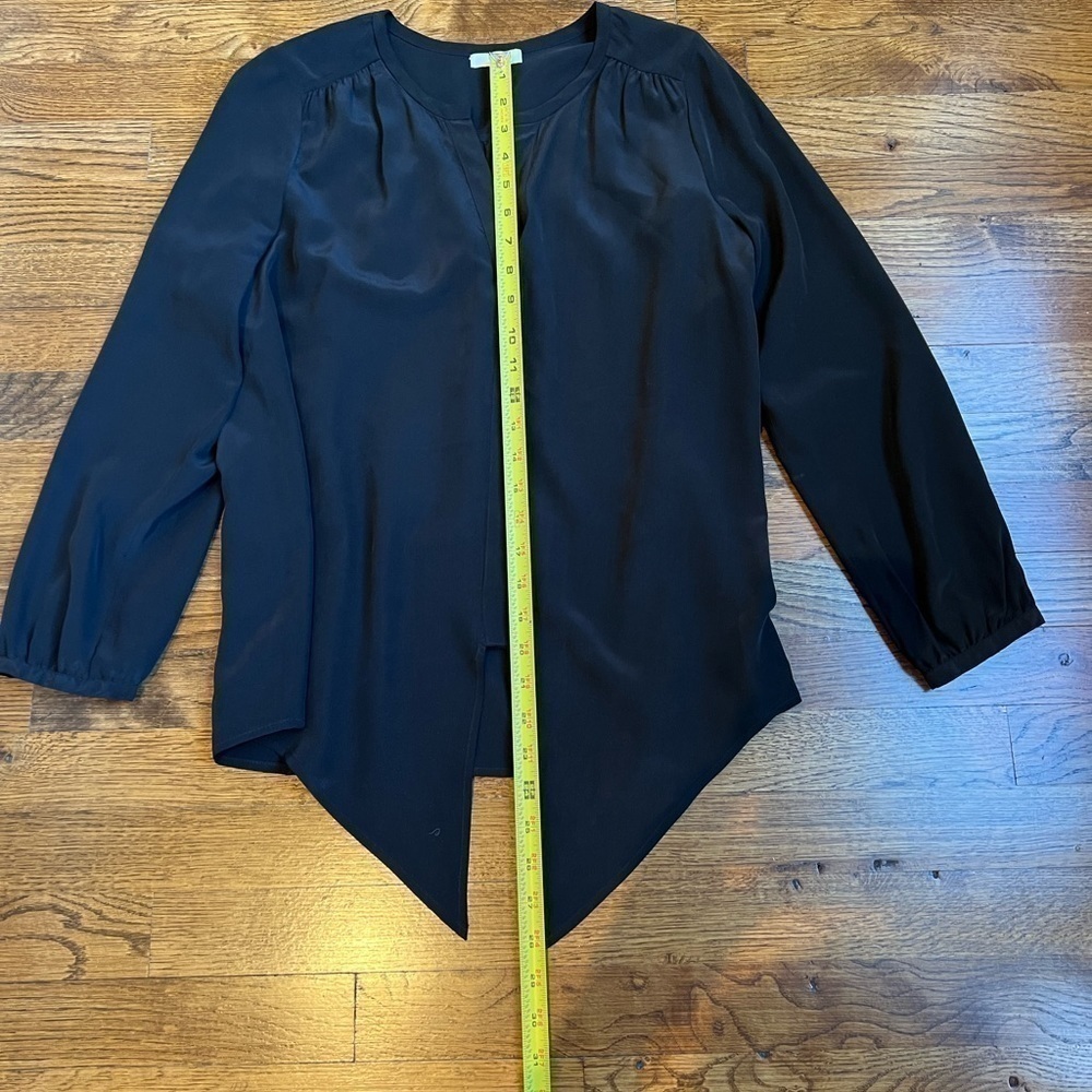 JOIE black 100% Silk manadarin collar top size small - Picture 10 of 11